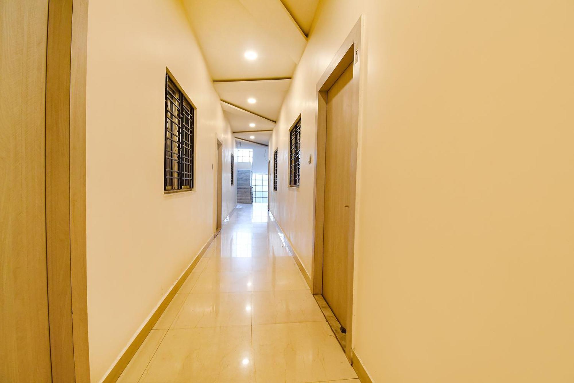 Fabhotel Kitchen Q Inn - Belaghata Колката Екстер'єр фото